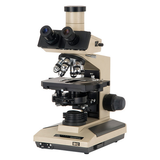 常盤台（ときわ台）近くの夜間救急対応の犬猫専門動物病院である上板橋リズ犬猫病院のオリンパス顕微鏡